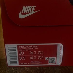 Women’s dunk high ‘Aluminum’